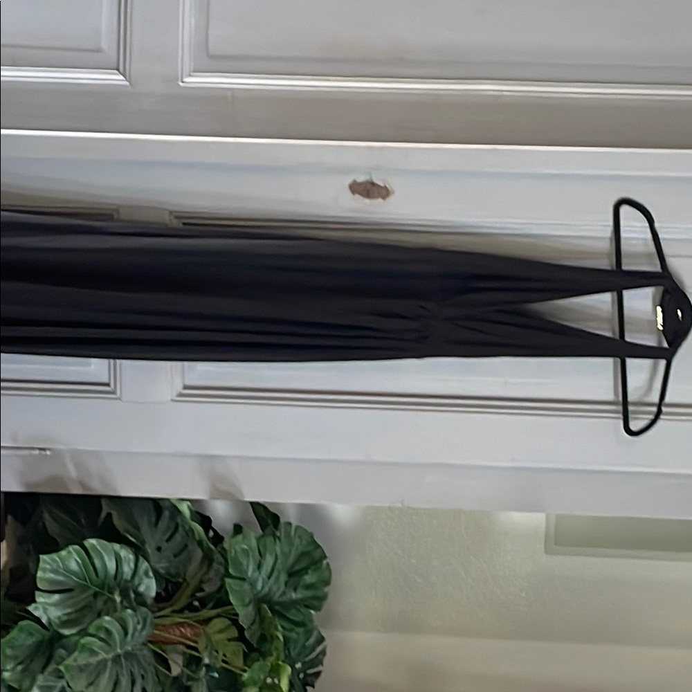 Elegant Black Maxi Dress